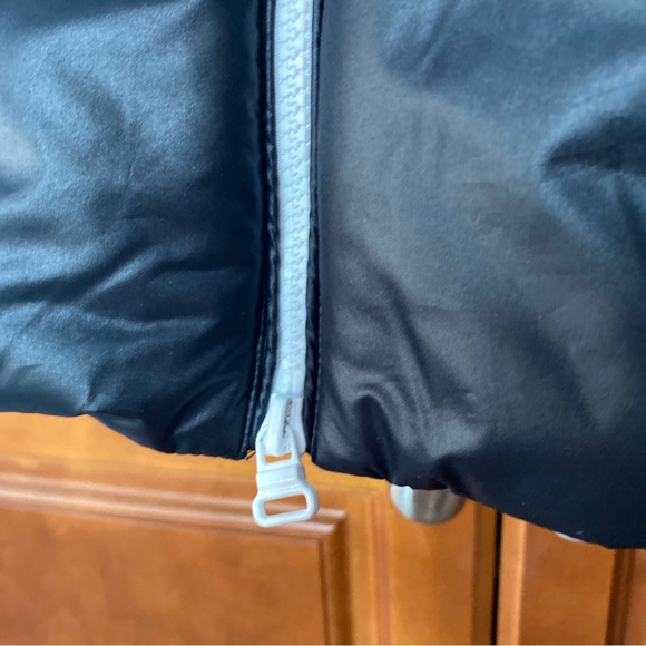 New Balance Puffy Staud Vest Fleece Collared Womens Size XS - Picture 13 of 13